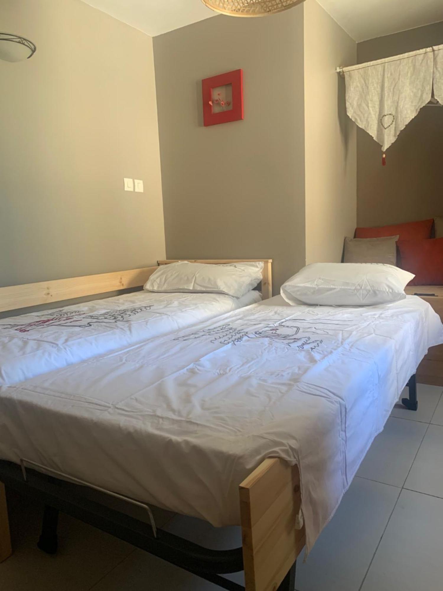 Le Sarana : 75M2, Calme, Belle Vue Avec Terrasse. Διαμέρισμα Λε Ντεζ Αλπ Εξωτερικό φωτογραφία