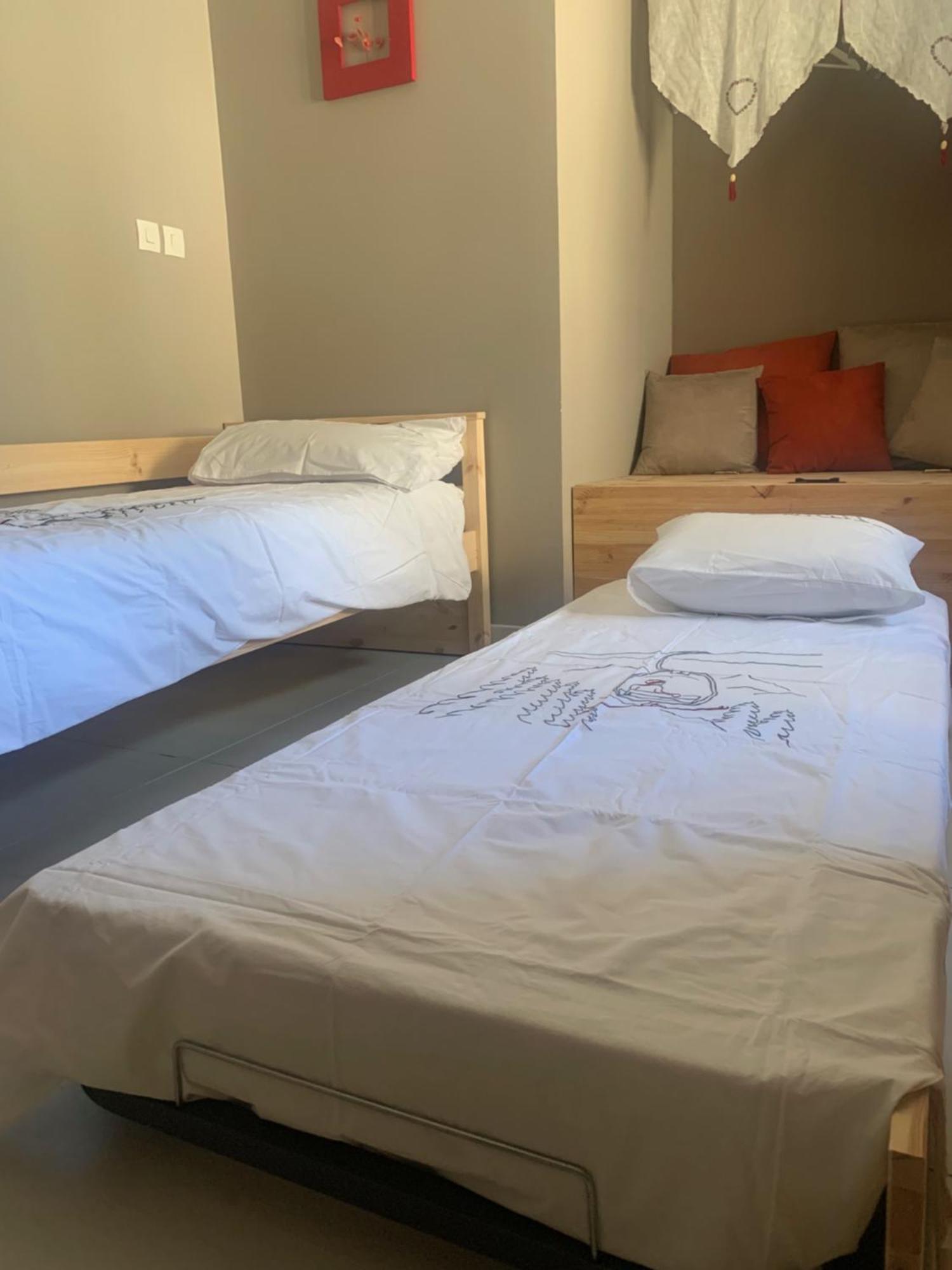 Le Sarana : 75M2, Calme, Belle Vue Avec Terrasse. Διαμέρισμα Λε Ντεζ Αλπ Εξωτερικό φωτογραφία